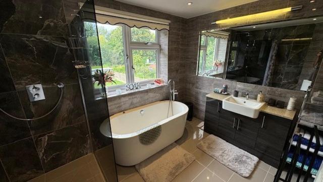 Stunning Double Bedroom Greenwich London With Private Bathroom Eksteriør bilde